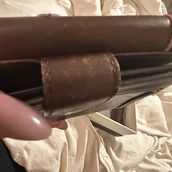 BEAUTIFUL Celine Wallet - Picture 12 of 15